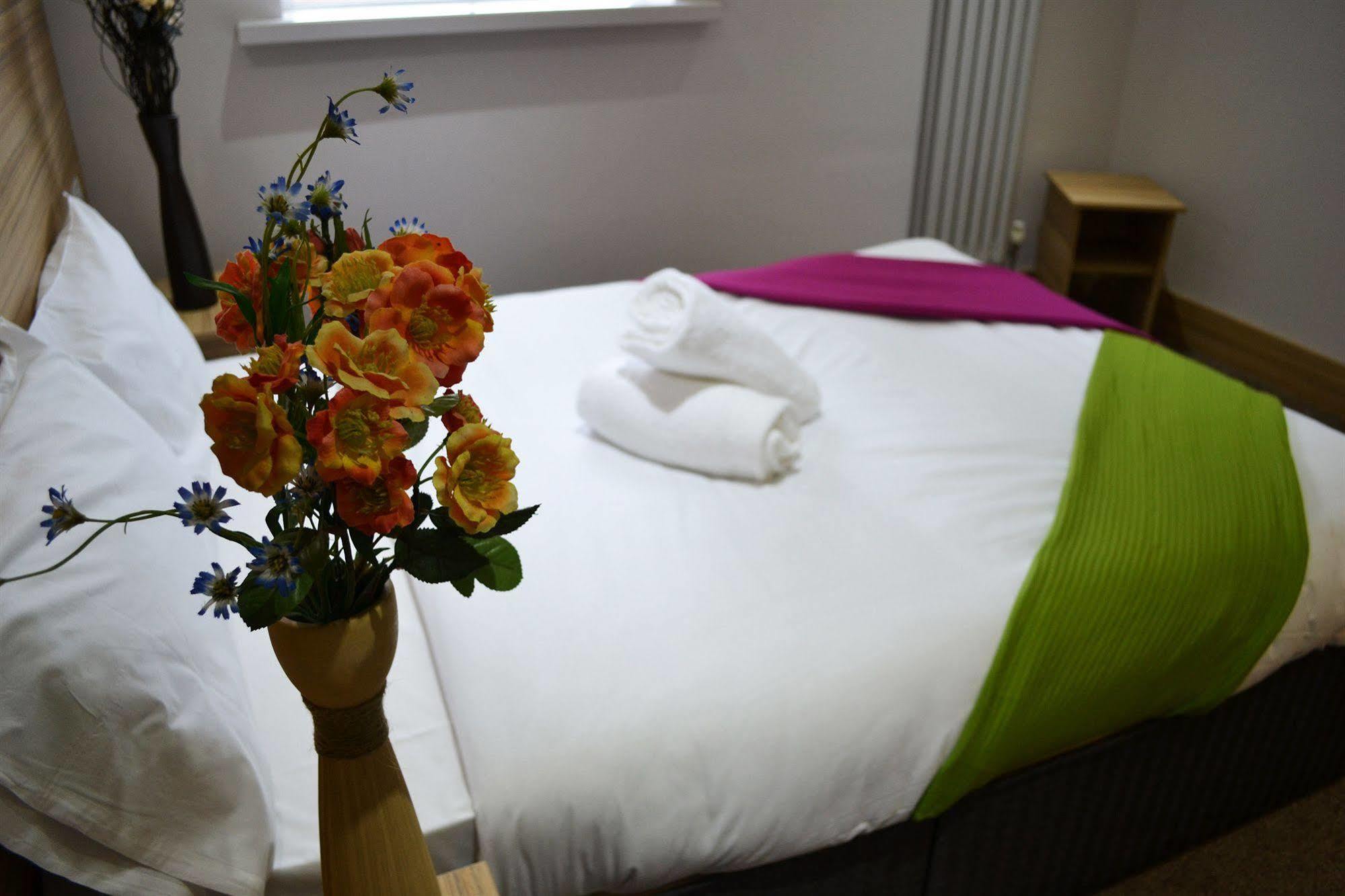 Botanic Rest Queens Quarter เบลฟาสต์ ภายนอก รูปภาพ